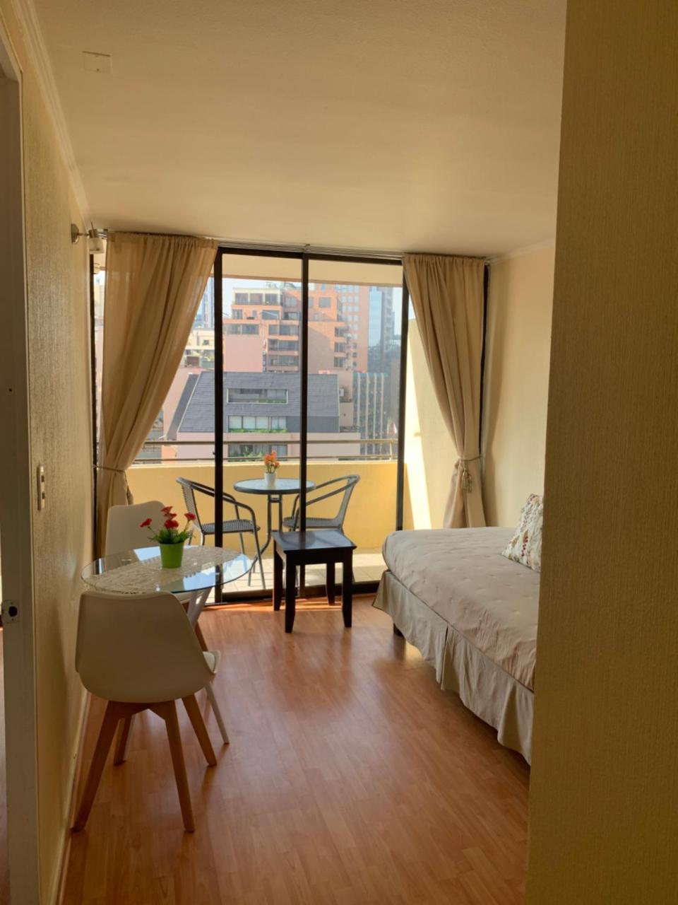 CentriK Location Apartments Encomenderos 200