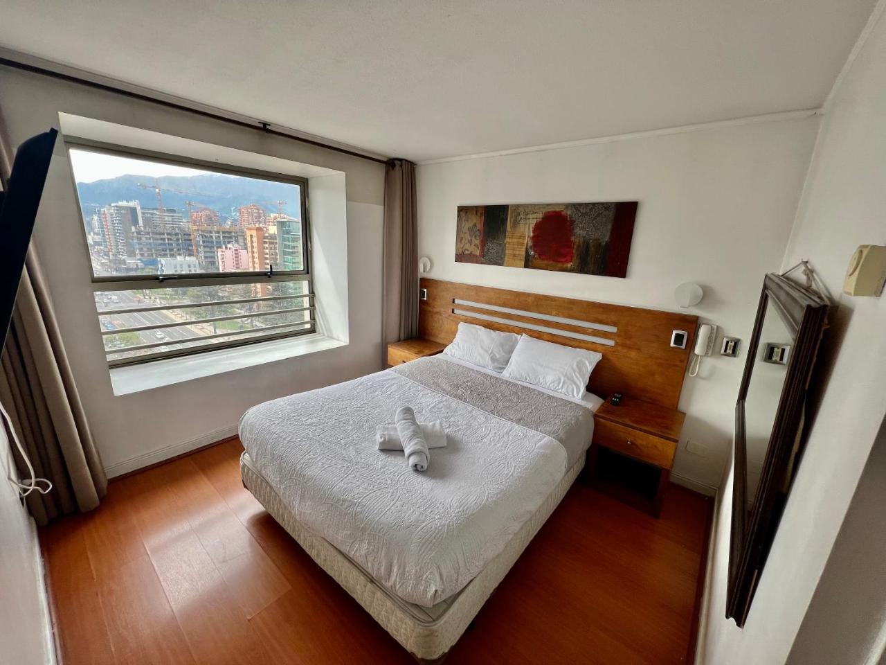 Gran Terraza con Vista Apoquindo, Apartamento para 4 Personas, Las Condes