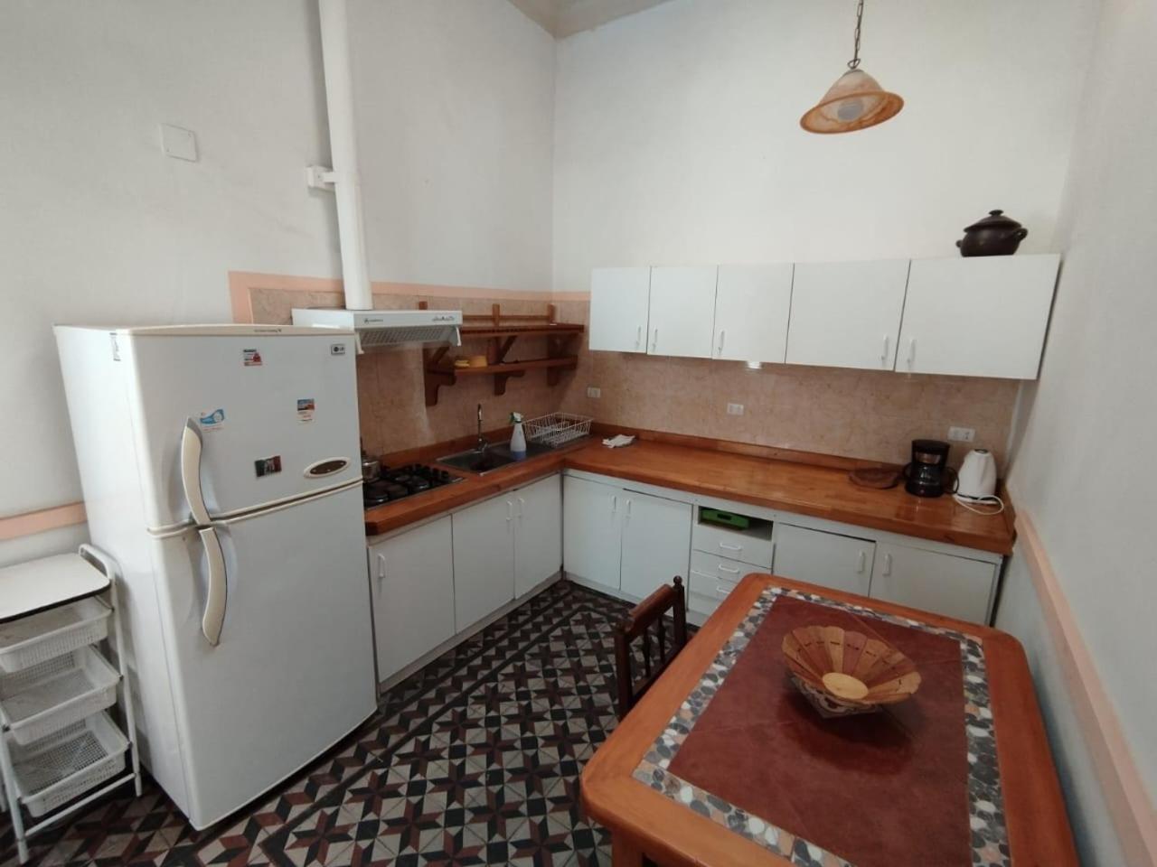Hostal Tulio Porteo